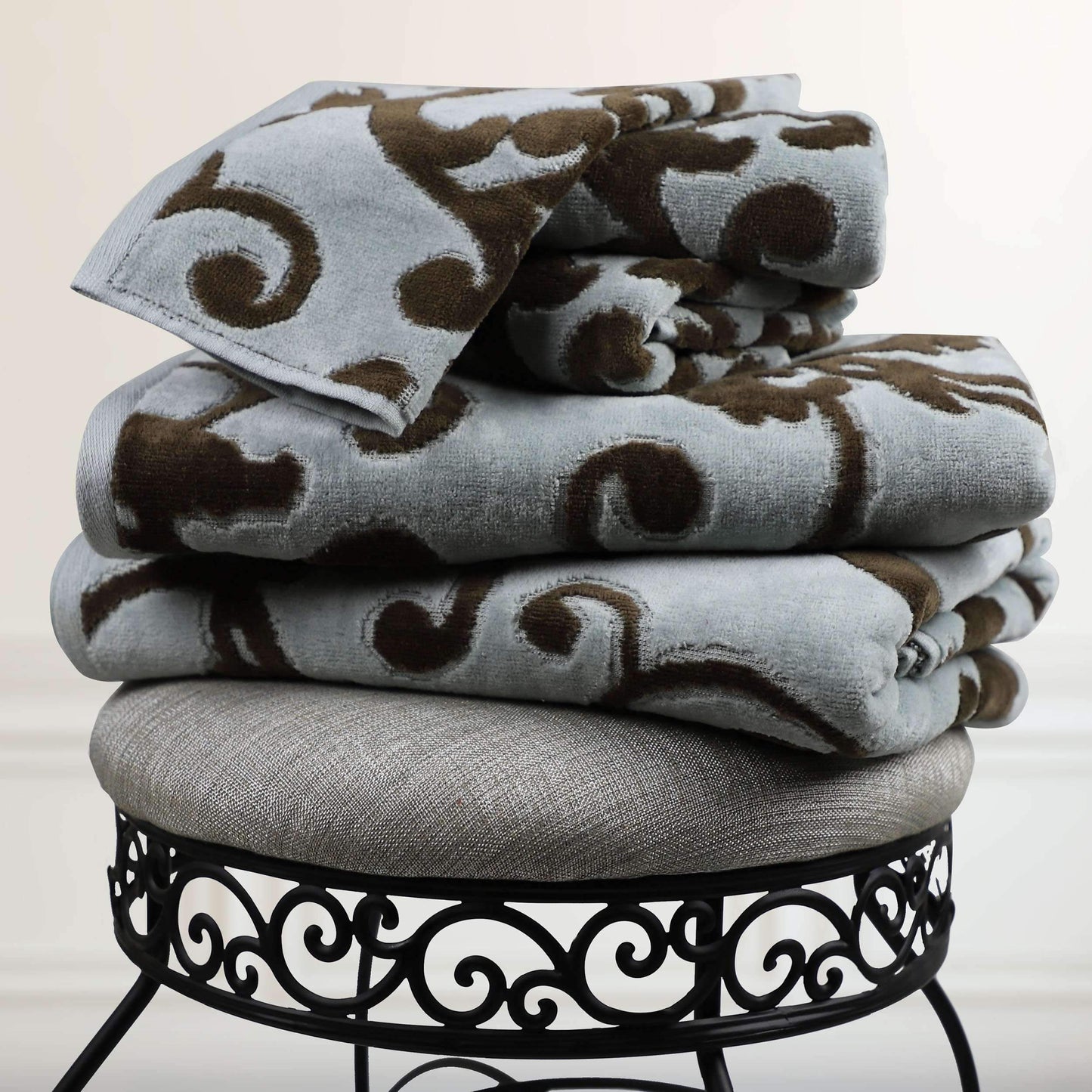 Provance Hotel Luxury Jacquard 5-Piece Towel Set